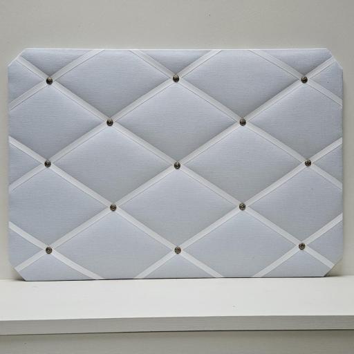 Duck Egg Lutton 4261 1.jpg