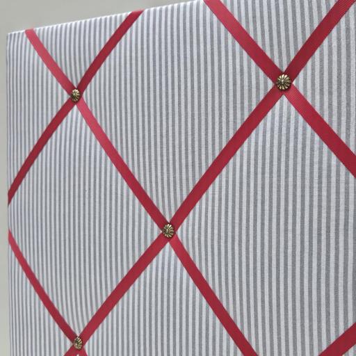 Harr Silver stripe 2.jpg